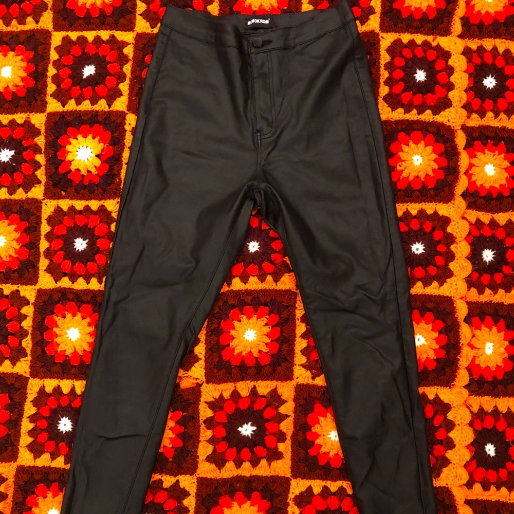 Leather skinny jeans